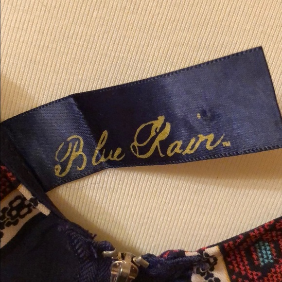 Top - Picture 3 of 4